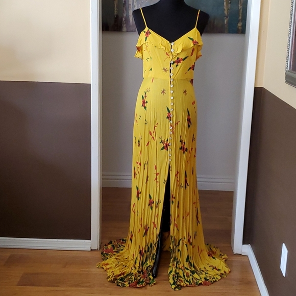 Kimchi Blue Yellow Dress